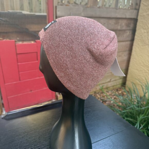 Mountain Hardwear MHW Logo Beanie Unisex One Size Hat Purple Winter Warm New - Picture 2 of 7